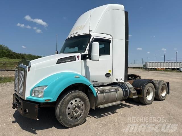Kenworth T880 Седельные тягачи