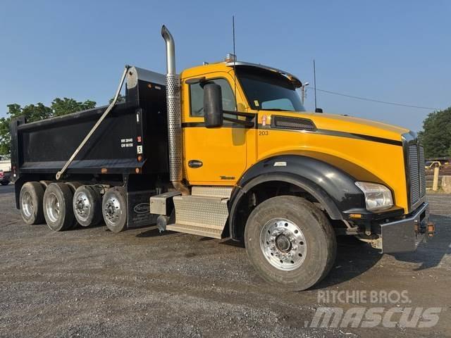 Kenworth T880 Грузовики-Самосвалы
