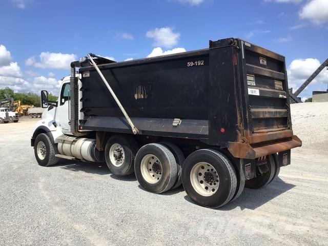 Kenworth T880 Грузовики-Самосвалы