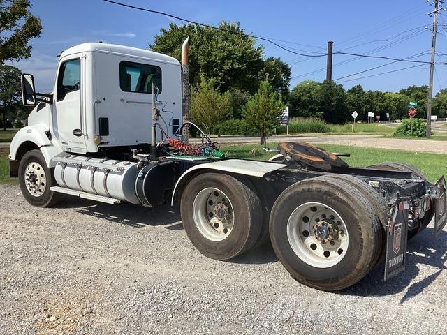 Kenworth T880 Седельные тягачи