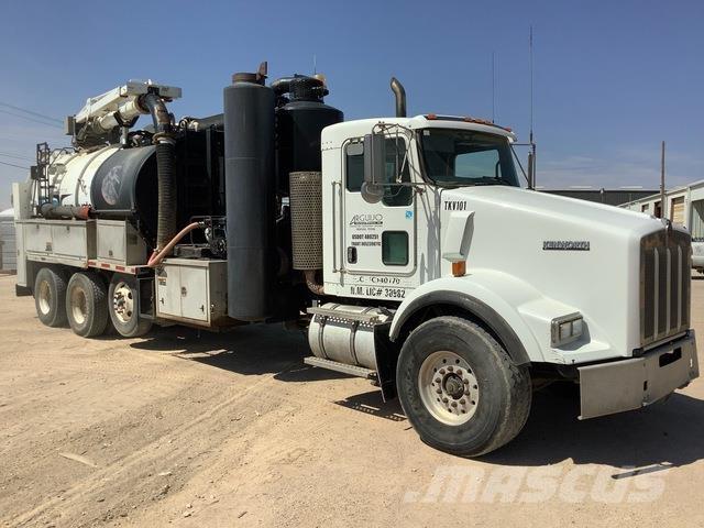 Kenworth T880 Гусеничные экскаваторы