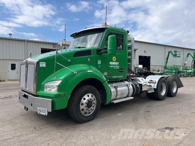 Kenworth T880 Седельные тягачи