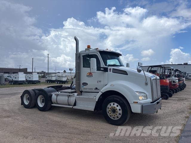 Kenworth T880 Седельные тягачи