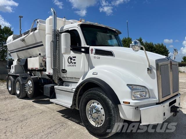Kenworth T880 Автобетоносмесители