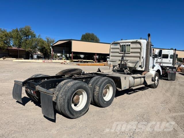 Kenworth T880 Седельные тягачи