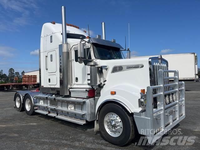 Kenworth T909 Седельные тягачи