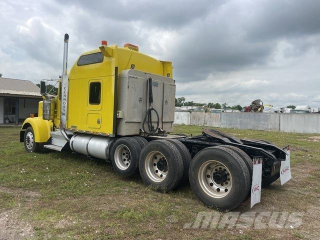 Kenworth W900 Седельные тягачи