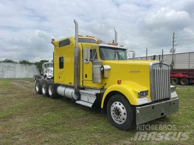 Kenworth W900 Седельные тягачи