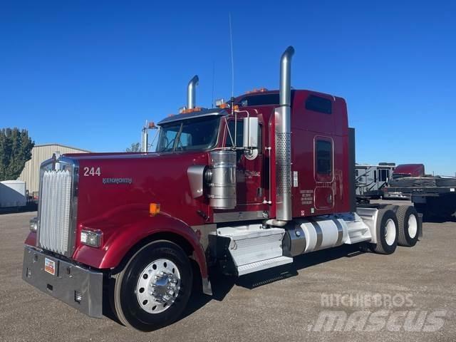 Kenworth W900 Седельные тягачи