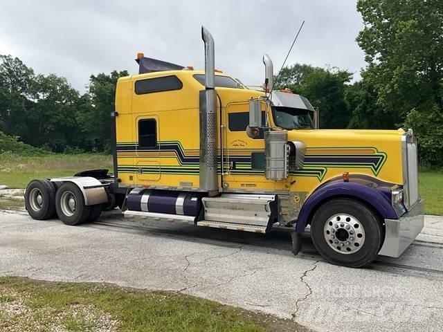 Kenworth W900 Седельные тягачи