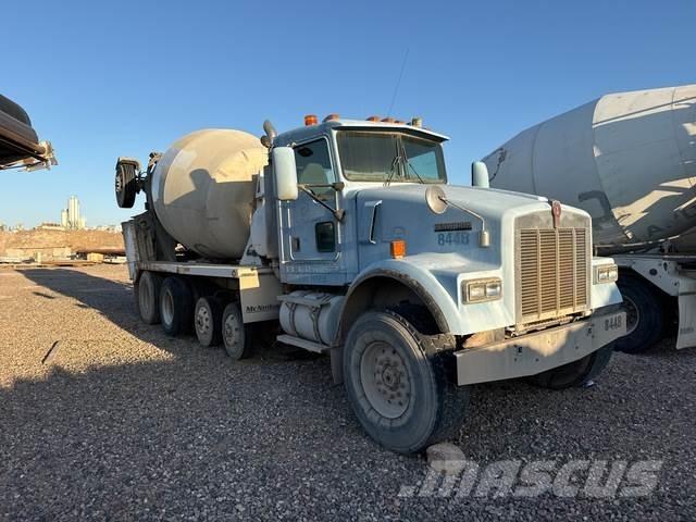 Kenworth W900 Специальные грузовики