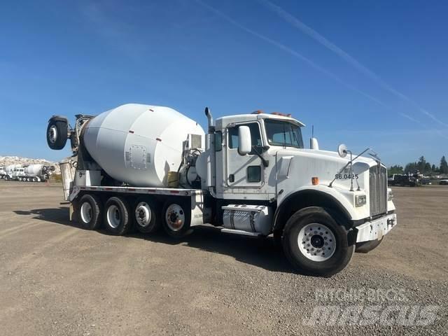 Kenworth W900 Специальные грузовики