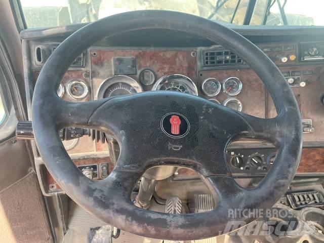 Kenworth W900 Специальные грузовики
