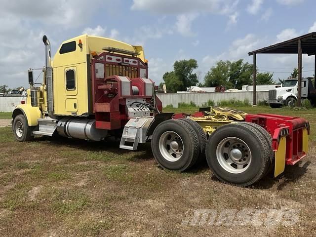 Kenworth W900 Грузовые эвакуаторы