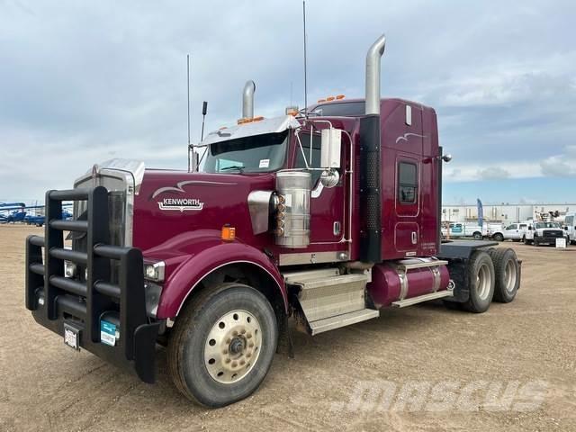 Kenworth W900 Седельные тягачи