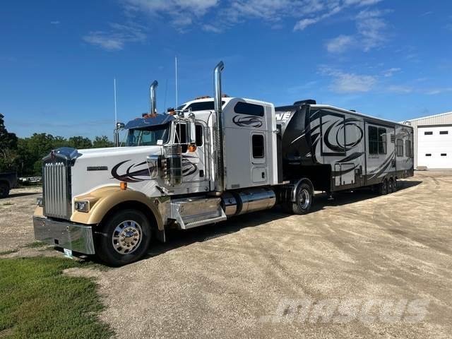 Kenworth W900 Седельные тягачи