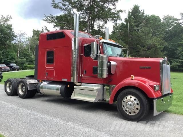 Kenworth W900 Седельные тягачи