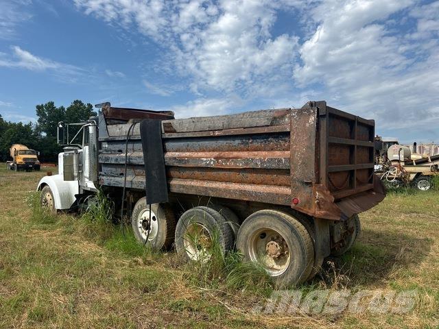 Kenworth W900 Грузовики-Самосвалы