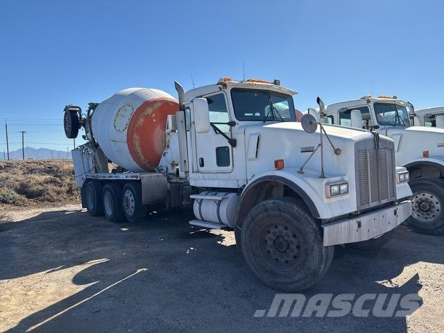 Kenworth W900 Специальные грузовики
