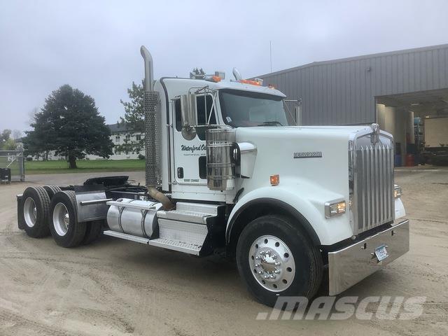 Kenworth W900 Седельные тягачи