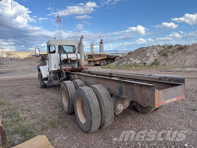 Kenworth W900 Кабины