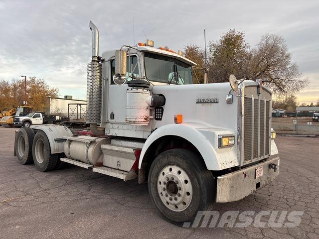 Kenworth W900 Седельные тягачи