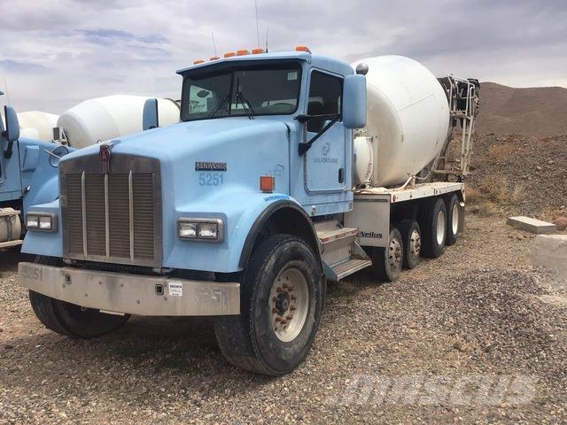 Kenworth W900B Специальные грузовики