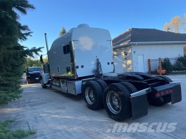 Kenworth W900L Седельные тягачи