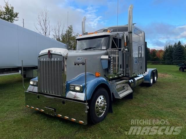 Kenworth W900L Седельные тягачи