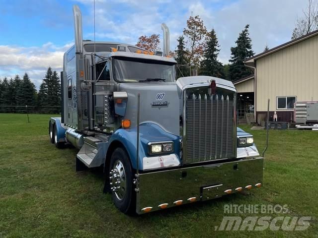 Kenworth W900L Седельные тягачи