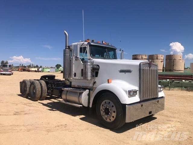 Kenworth W900L Седельные тягачи