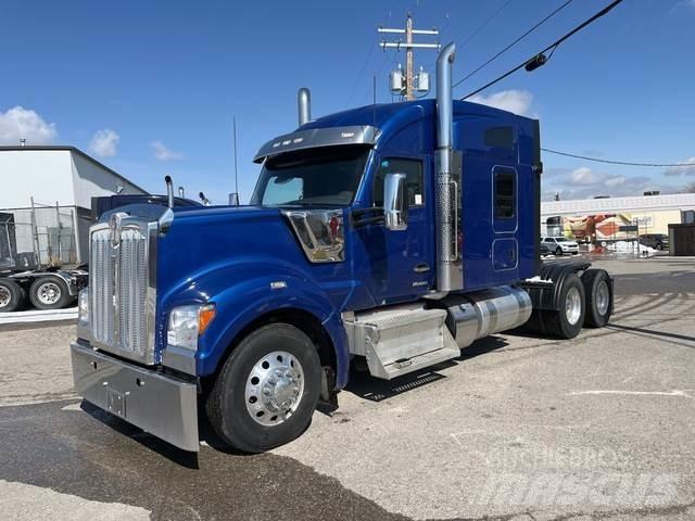 Kenworth W990 Седельные тягачи