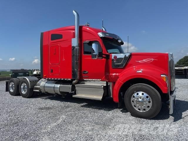 Kenworth W990 Седельные тягачи