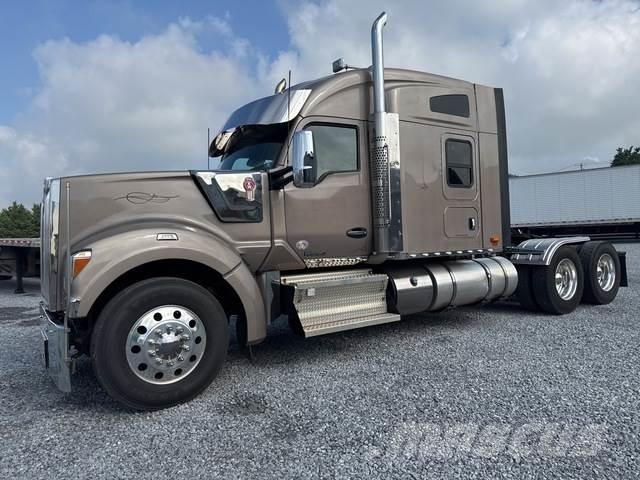 Kenworth W990 Седельные тягачи