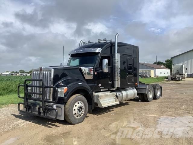 Kenworth W990 Седельные тягачи