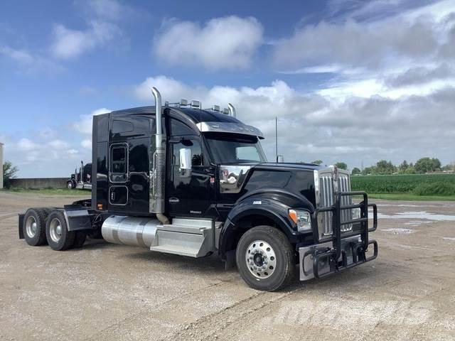 Kenworth W990 Седельные тягачи