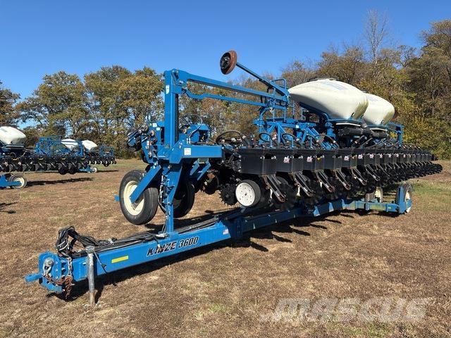 Kinze 3600 Сажалки