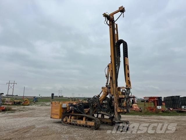 Klemm KR806-3 Строительная техника - Другие