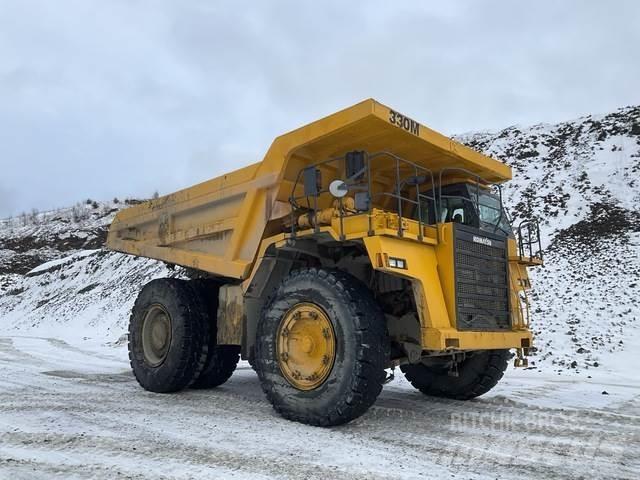 Komatsu 330M Шарнирно-сочленённые самосвалы