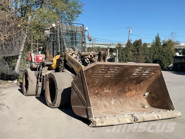 Komatsu WA470 Фронтальные погрузчики