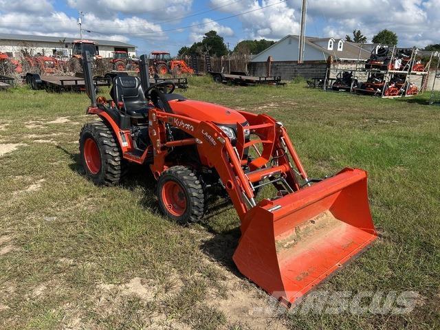 Kubota B2401DT Коммунальные тракторы