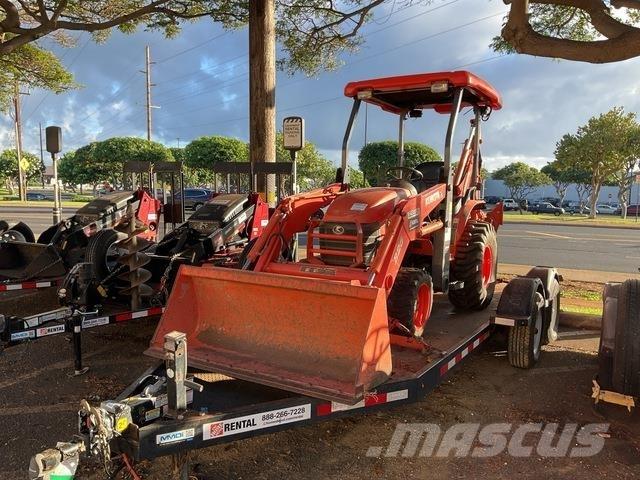 Kubota B26TLB Экскаваторы-погрузчики