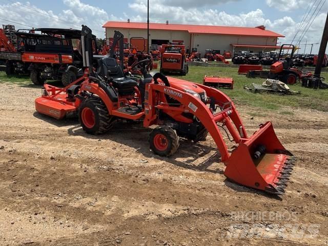 Kubota BX1880V Коммунальные тракторы