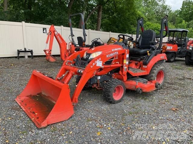 Kubota BX2380V Коммунальные тракторы