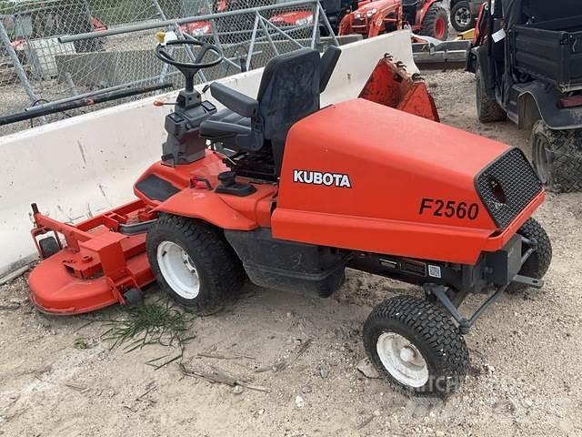 Kubota F2560E Строительная техника - Другие
