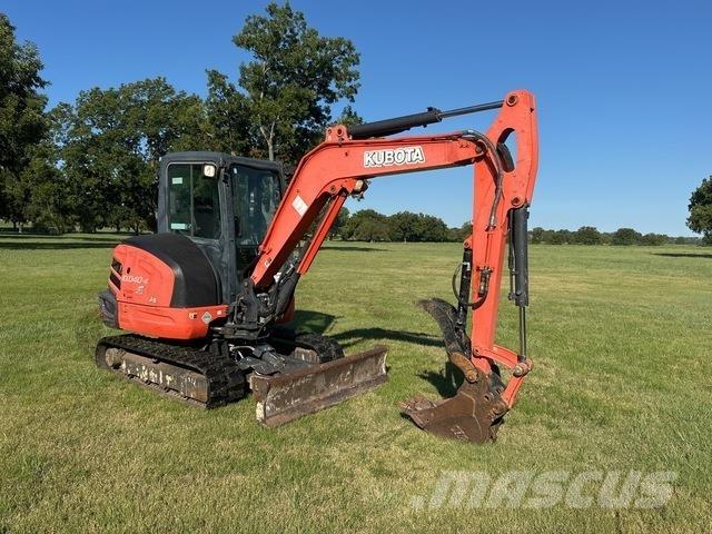 Kubota KX040-4 Гусеничные экскаваторы