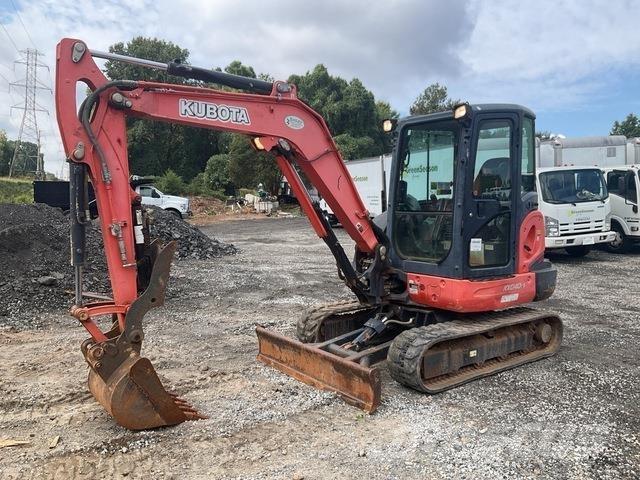 Kubota KX040-4 Гусеничные экскаваторы