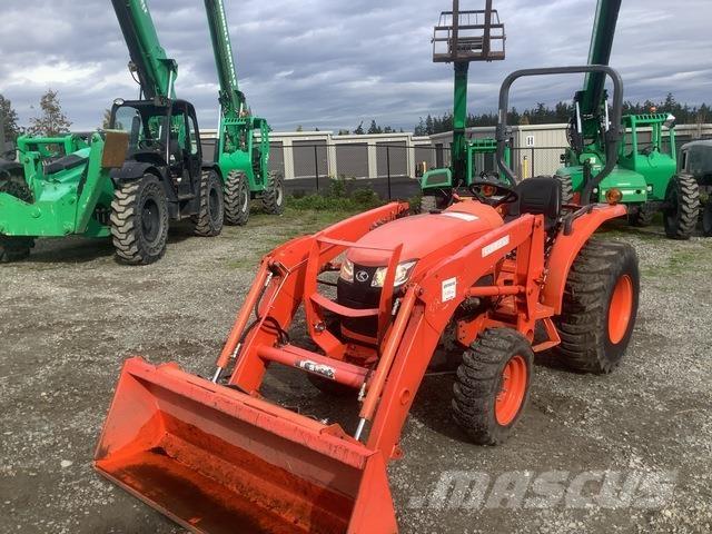 Kubota L2501 Коммунальные тракторы