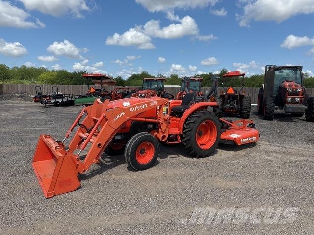 Kubota L2501F Коммунальные тракторы