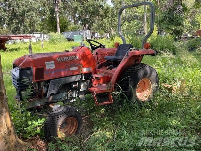Kubota L2800 Трактора